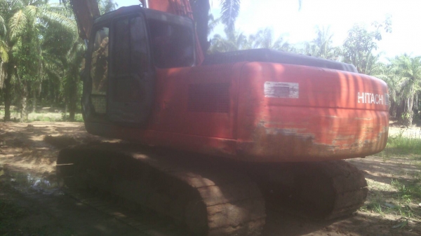 2คัน..ขายยกหรือแยก รถขุดhitachi 200ZX