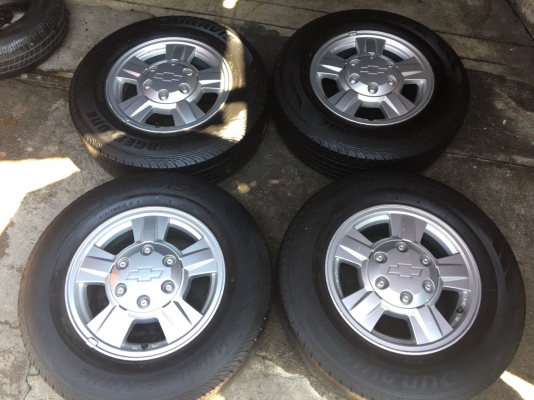 ล้อแม็ก Chevrolet ขอบ 15 พร้อมยาง Bridgestone 215-70-15 ล้อแม็ก Chevrolet ขอบ 15 พร้อมยาง Bridgestone 215-70-15