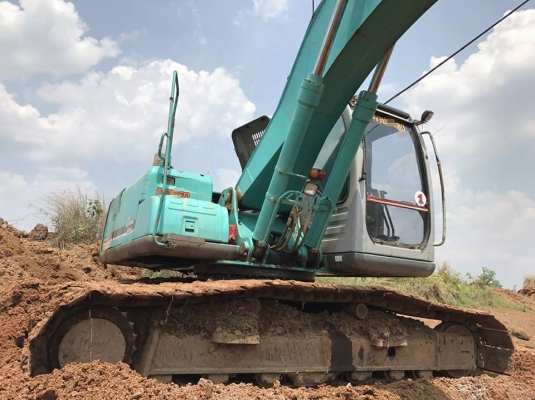 ขายรถขุดแบ็คโค SK200-6 มาร์คซิกซ์YN07 เอกสารเล่มทะเบียน ช่วงล่างดี สภาพใช้งานประจำ