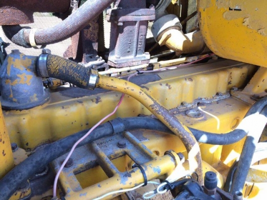 ขายรถดันดิน CAT D7 รถนอกนำเข้าเอง สภาพสวยพร้อมใช้งาน มีVDOการทำงานครับ