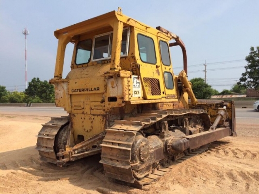 ขายรถดันดิน CAT D7 รถนอกนำเข้าเอง สภาพสวยพร้อมใช้งาน มีVDOการทำงานครับ