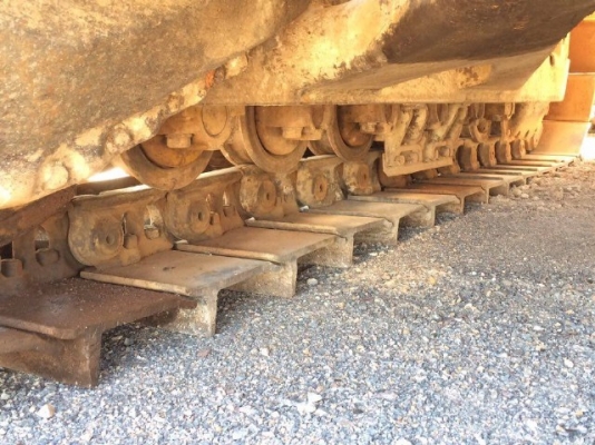 ขายรถดันดิน CAT D7 รถนอกนำเข้าเอง สภาพสวยพร้อมใช้งาน มีVDOการทำงานครับ