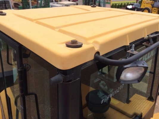 ขายรถตักล้อยาง CAT 962G รถนอกนำเข้าเองจากญี่ปุ่น สภาพสวยพร้อมใช้ มีVDOการทำงานครับ ขายรถตักล้อยาง CAT 962G รถนอกนำเข้าเองจากญี่ปุ่น สภาพสวยพร้อมใช้ มีVDOการทำงานครับ