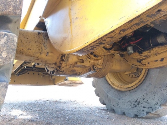 ขายรถตักล้อยาง CAT 962G รถนอกนำเข้าเองจากญี่ปุ่น สภาพสวยพร้อมใช้ มีVDOการทำงานครับ ขายรถตักล้อยาง CAT 962G รถนอกนำเข้าเองจากญี่ปุ่น สภาพสวยพร้อมใช้ มีVDOการทำงานครับ