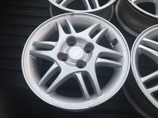 แม็ก Honda 4รู100 ขอบ 14 แม็ก Honda 4รู100 ขอบ 14