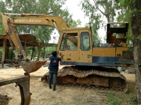 KOMATSU PC200 LC-2