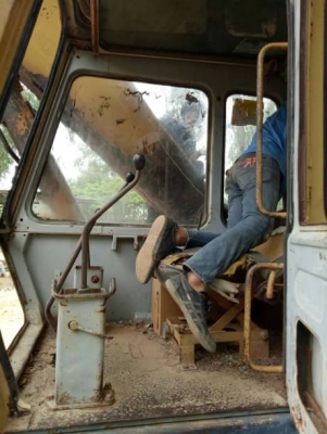 KOMATSU PC200 LC-2