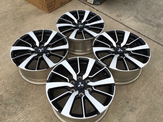 ล้อแม็กป้ายแดง มิตซู ออนิว ปาเจโร่ ขอบ18 ล้อแม็กป้ายแดง มิตซู ออนิว ปาเจโร่ ขอบ18