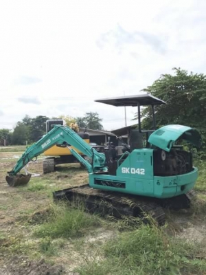 KOBELCO SK042