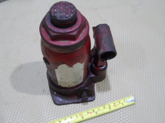 ปรับราคาแม่แรง 2 ตันสูง1ฟุต