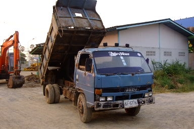 ขาย NPR 115 แท้ ห้างไทย ภาษีเต็ม พร้อมโอน