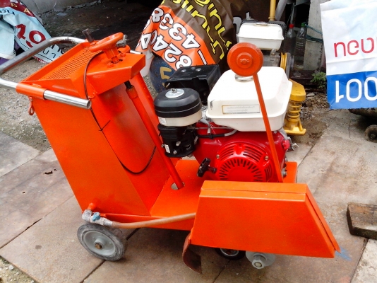 ให้เช่่าเครื่องมือก่อสร้าง เครื่องตบดิน ตบทราย เครื่องขัดหน้าปูน และเครื่องมือก่อสร้างอื่นๆถนนเทพารักษ์-บางพลี T.0865292215 ส่งได้ ด่วนได้ ทำงานได้เลย