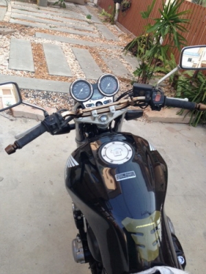 ขาย CB SF400 เทค1 ปี2001 ทะเบียนพร้อมโอน