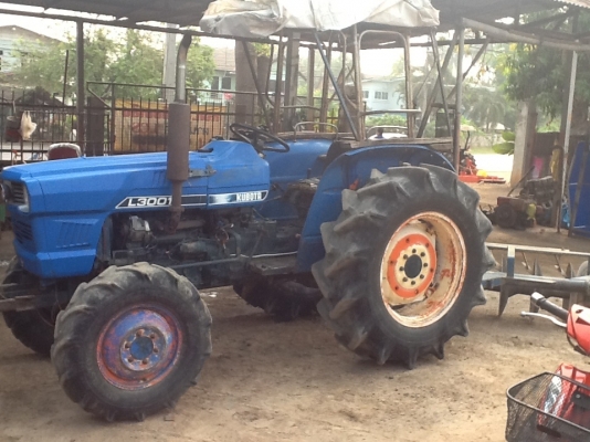 คูโบต้า L3001 DT 4 WD 2 เพลา พร้อมผาน 6 LCS รถไร่งามๆ