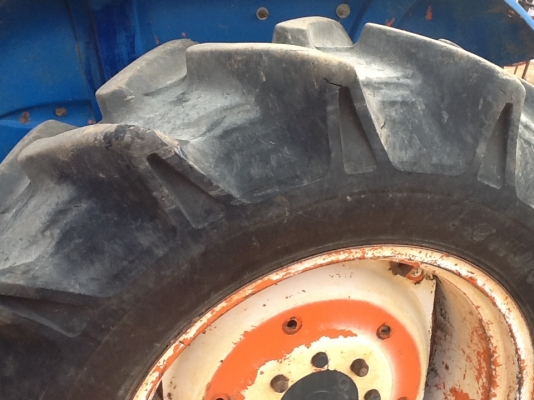 คูโบต้า L3001 DT 4 WD 2 เพลา พร้อมผาน 6 LCS รถไร่งามๆ