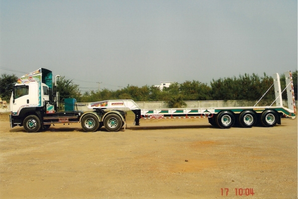 ขายรถบรรทุกอิซูซุป้ายแดงhttps://www.facebook.com/tutruck