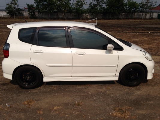 รถสวย สภาพดี พร้อมใช้งาน รถสวย สภาพดี พร้อมใช้งาน