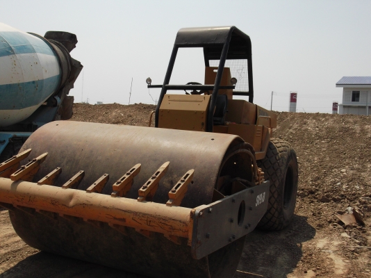 ขาย รถบดSAKAI