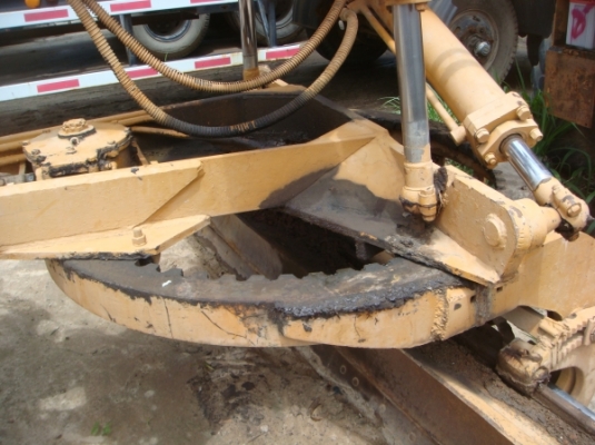 ขายรถเกรดเดอร์-KOMATSU ตามสภาพ ไม่มีเล่มทะเบียน