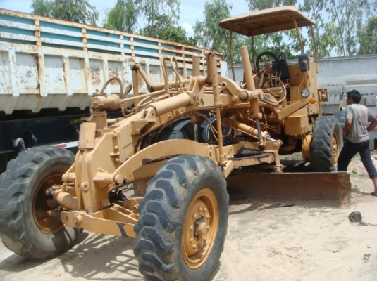 ขายรถเกรดเดอร์-KOMATSU ตามสภาพ ไม่มีเล่มทะเบียน