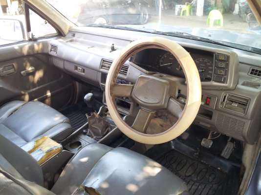 อีซูซเดิมสวย ขายถูก พร้อมใช้