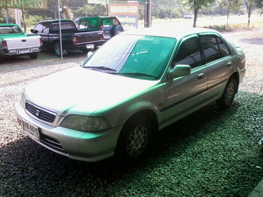 ขายถูกรถเก๋ง ฟรีดาวน์