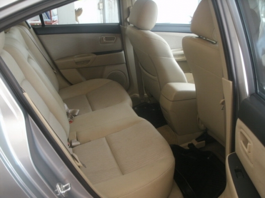 ขาย Mazda 3 สภาพสวย ไม่เคยชนหนัก  ไม่โดนน้ำ จัดไฟแนนซ์ได้เต็ม