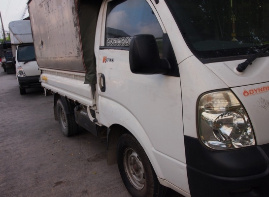 @@__KIA JUMBO 2700cc ปี05 มีหลังคา__@@  KIA JUMBO ปี05 เครื่อง 2700 CC  มีหลังคาพร้อมใช้ 081-3097045 ประเมศฐ์