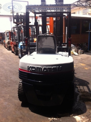 ขาย รถโฟล์คลิฟท์ KOMATSU รุ่น FD25 -11