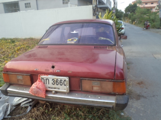 ขายรถเก่ง Ford  (2 ประตู)