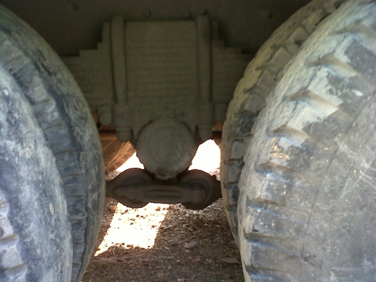 ขาย10ล้อเพลาเดียวพื้นเรียบ ร๊อคกี้ (คัสซีหัวยาว)