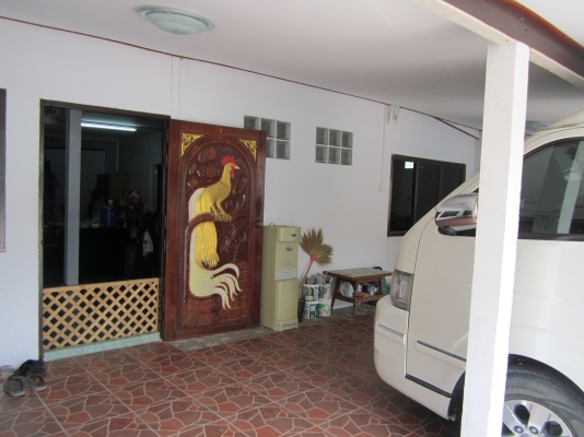 ต้องการขายบ้าน2ชั้นอยู่ในตัวเมือง สุพรรณบุรี