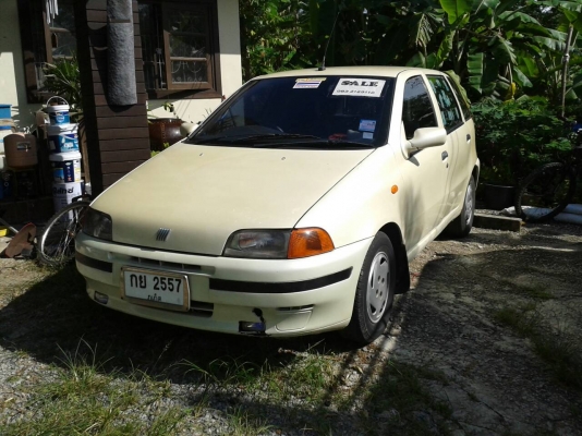 ขาย FAIT PUNTO1.0 i สีขาว แอร์ cd กระจกไฟฟ้า พวงมาลัยเพาเวอร์ เกียร์แมนวลรถเล็กๆในฝัน รถมือที่สอง