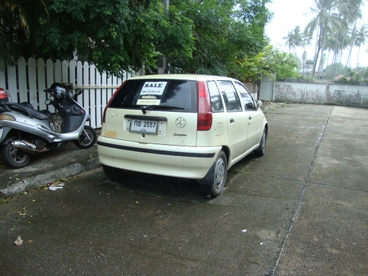 ขาย FAIT PUNTO1.0 i สีขาว แอร์ cd กระจกไฟฟ้า พวงมาลัยเพาเวอร์ เกียร์แมนวลรถเล็กๆในฝัน รถมือที่สอง