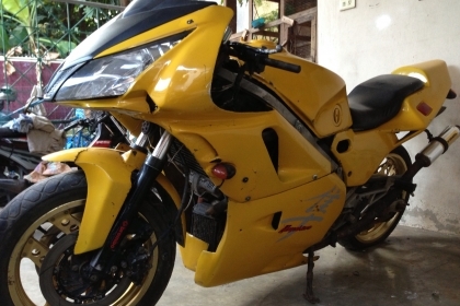 ลดราคาคับล้มโปรเจ็กขายด่วนvfr750 มีอินวอยตามสภาพไม่ติดคับอะไหล่ครบเ