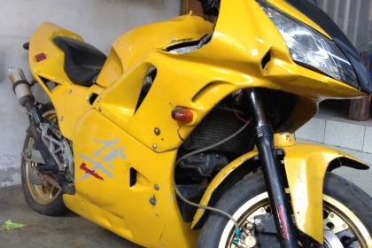 ลดราคาคับล้มโปรเจ็กขายด่วนvfr750 มีอินวอยตามสภาพไม่ติดคับอะไหล่ครบเ