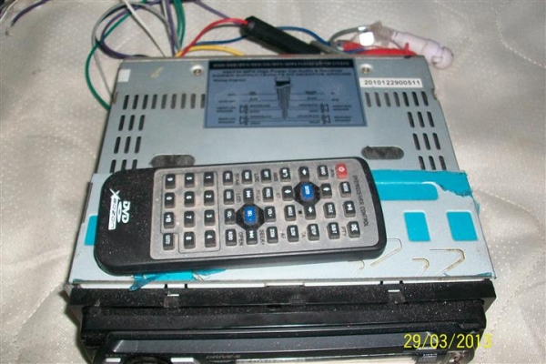 dvd ติดรถยนต์ 1500+ems