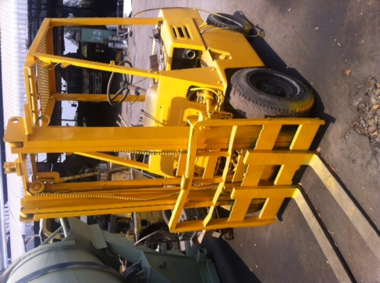 ขายรถฟอร์คลิฟต์  KOMATSU  เบนซิน 2 ตัน