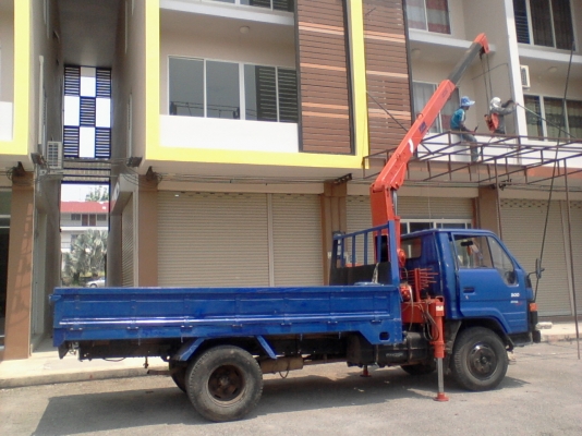 ขายรถบรรทุก 6 ล้อ  โตโยต้า  ไดน่า 300หรือแลกรถกระบะ