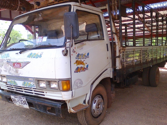 HINO KM779 เครื่องWO4D 117 แรงม้า ยาว 5.5 เมตร