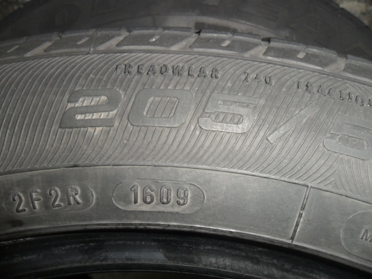 ยาง GoodYear 205/55R16 ปี09 ยาง GoodYear 205/55R16 ปี09