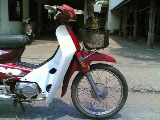 ขายดรีม C100 เล่มทะเบียนพร้อมชุดโอนเครื่องดีพอใช้อะไลห่เดิมขาย 8900 บาท