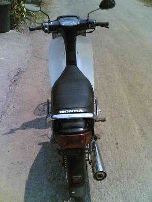 ขายดรีม C100 เล่มทะเบียนพร้อมชุดโอนเครื่องดีพอใช้อะไหล่เดิมขาย 8900 บาท