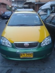 ขายแท็กซี่เขียวเหลือง