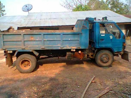 TOYOTA BU87 ดั้ม5 คิว DYNA เครื่องอีซูซุ110 4BE1 ลงเล่มแล้ว