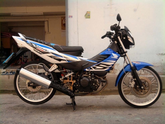 Honda Sonic 125 CC. NEW ปี 52 มือเดียว สตาร์ทมือ ล้อเงิน