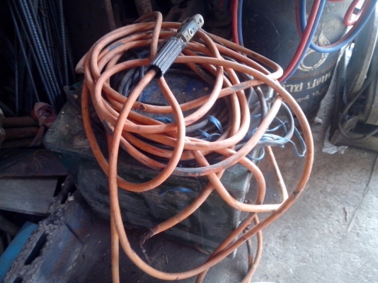 ตู้เชื่อม 250  แอมพร้อมใช้ มีสายไฟครบ