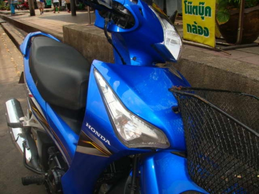 ขายด่วน HONDA WAVE 125i หัวฉีดปี2012  อยู่ห้วยขวาง เอกสารพร้อม ขายถูก 35,000บาท