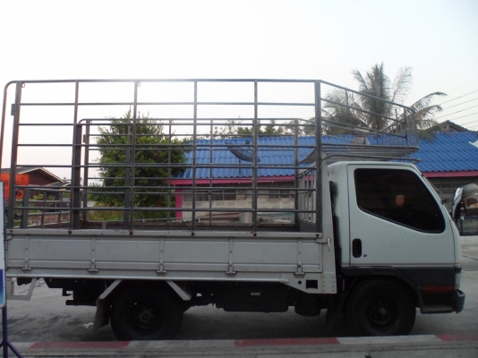 ขายรถสี่ล้อใหญ่ ป้ายไม่ติดเวลา ขายรถสี่ล้อใหญ่ ป้ายไม่ติดเวลา