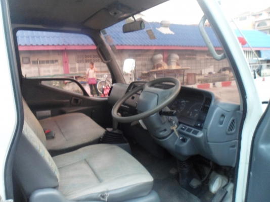 ขายรถสี่ล้อใหญ่ ป้ายไม่ติดเวลา ขายรถสี่ล้อใหญ่ ป้ายไม่ติดเวลา